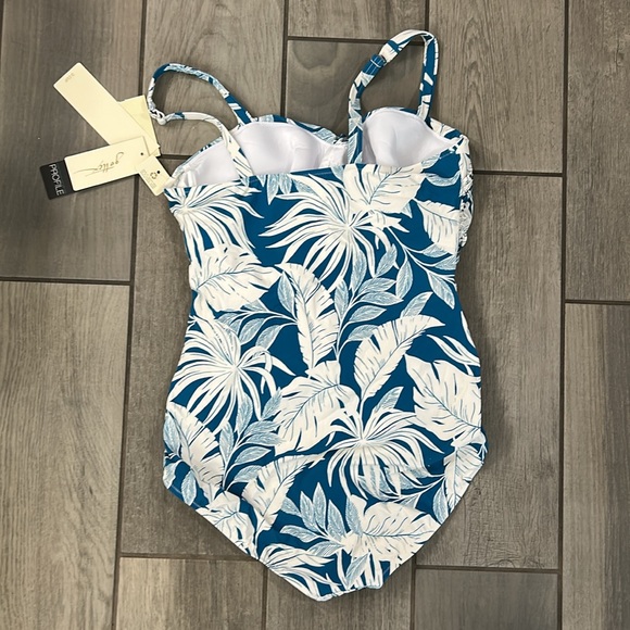 Profile by Gottex Malaya Women’s Tropical Print One Piece Swimsuit D Cup - Picture 5 of 6